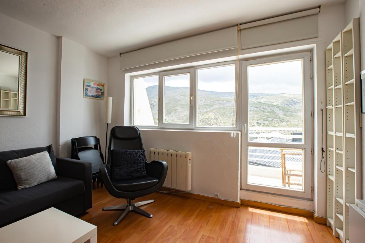 Holidays, Mont Blanc Estudio En Pradollano & Parking سْييرا نيفادا المظهر الخارجي الصورة